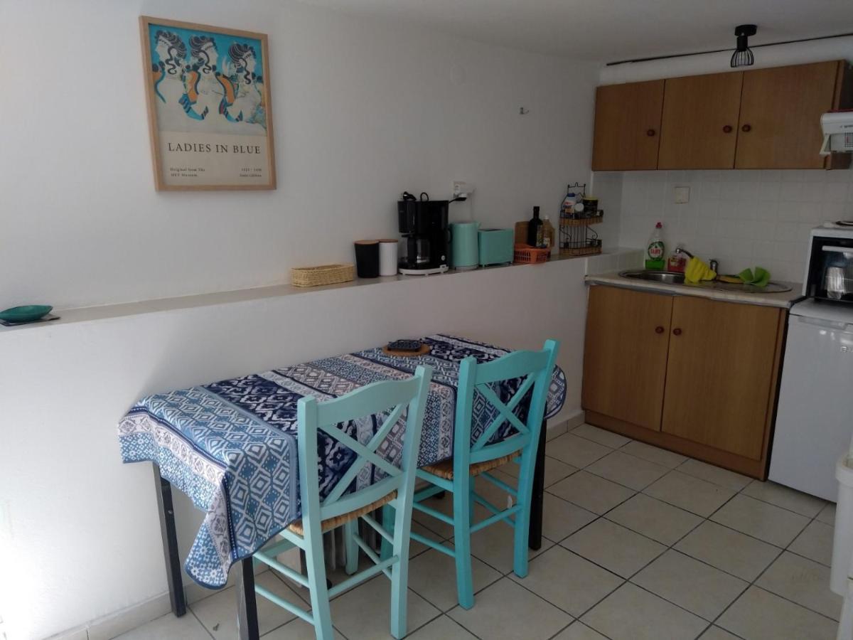 Artemis Ermoupoli Centre Appartement Pour Petit Budget Backpackers Exteriér fotografie
